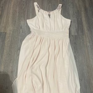 pinkish/nude dress